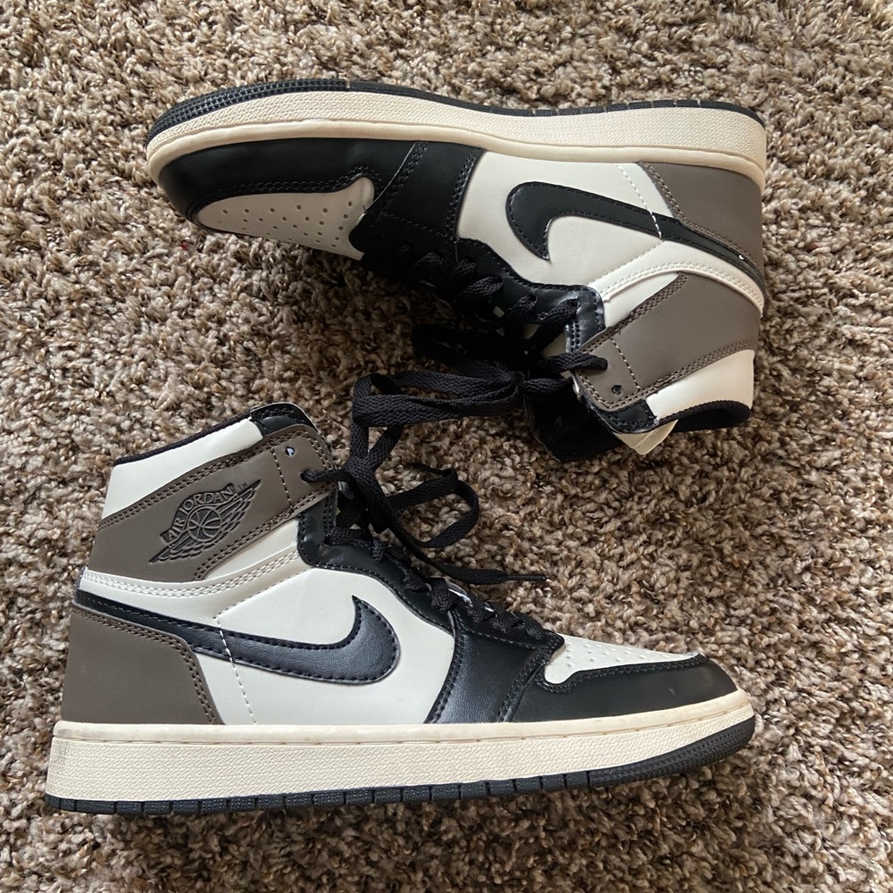 mocha jordan 1 high top size men 7 womens 9 - Picture 1 of 6